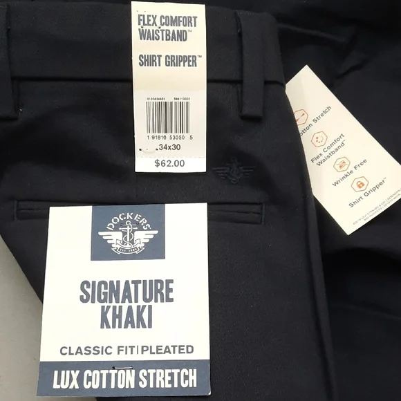 Dockers Signature Khaki Pants - New with Tags $62 - 34X30 - Picture 2 of 8
